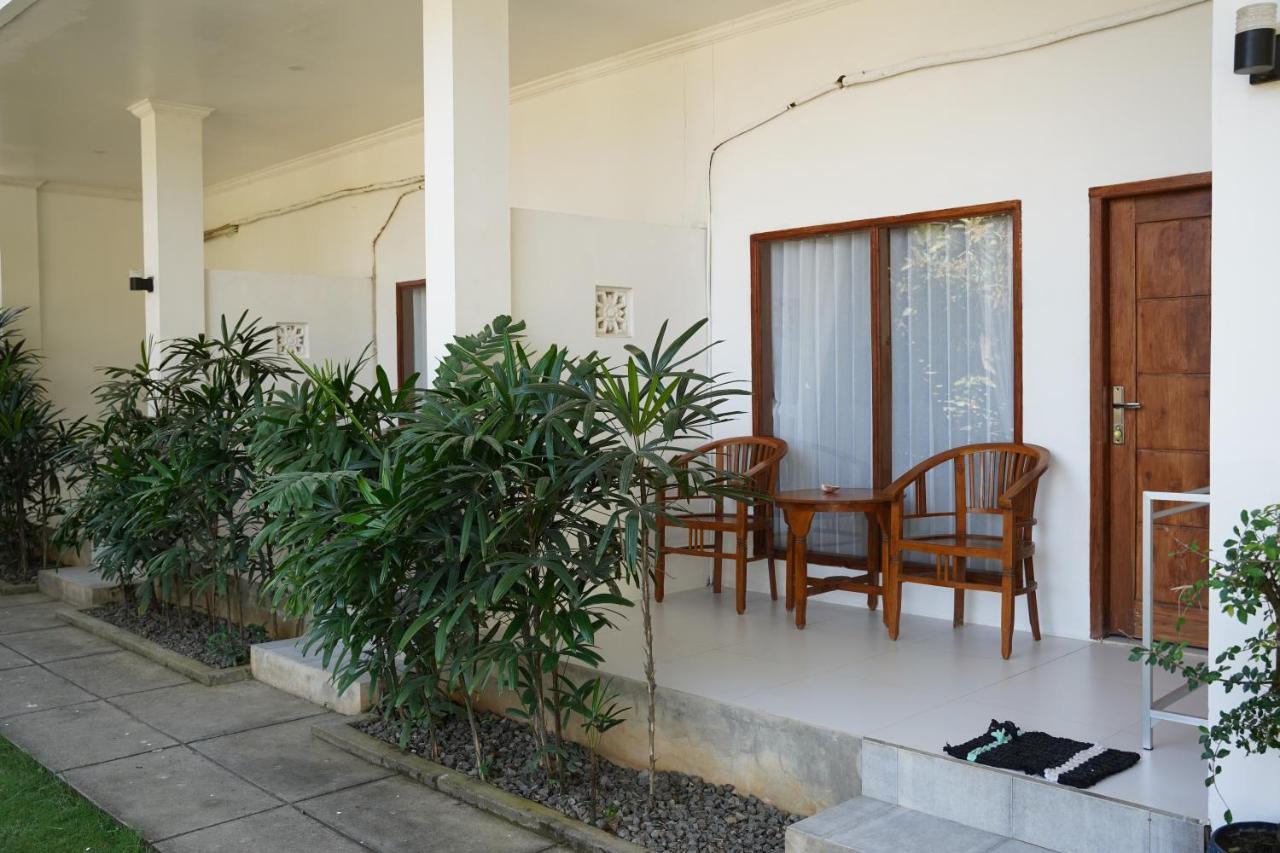 Rasti 2 Homestay Kuta  Экстерьер фото